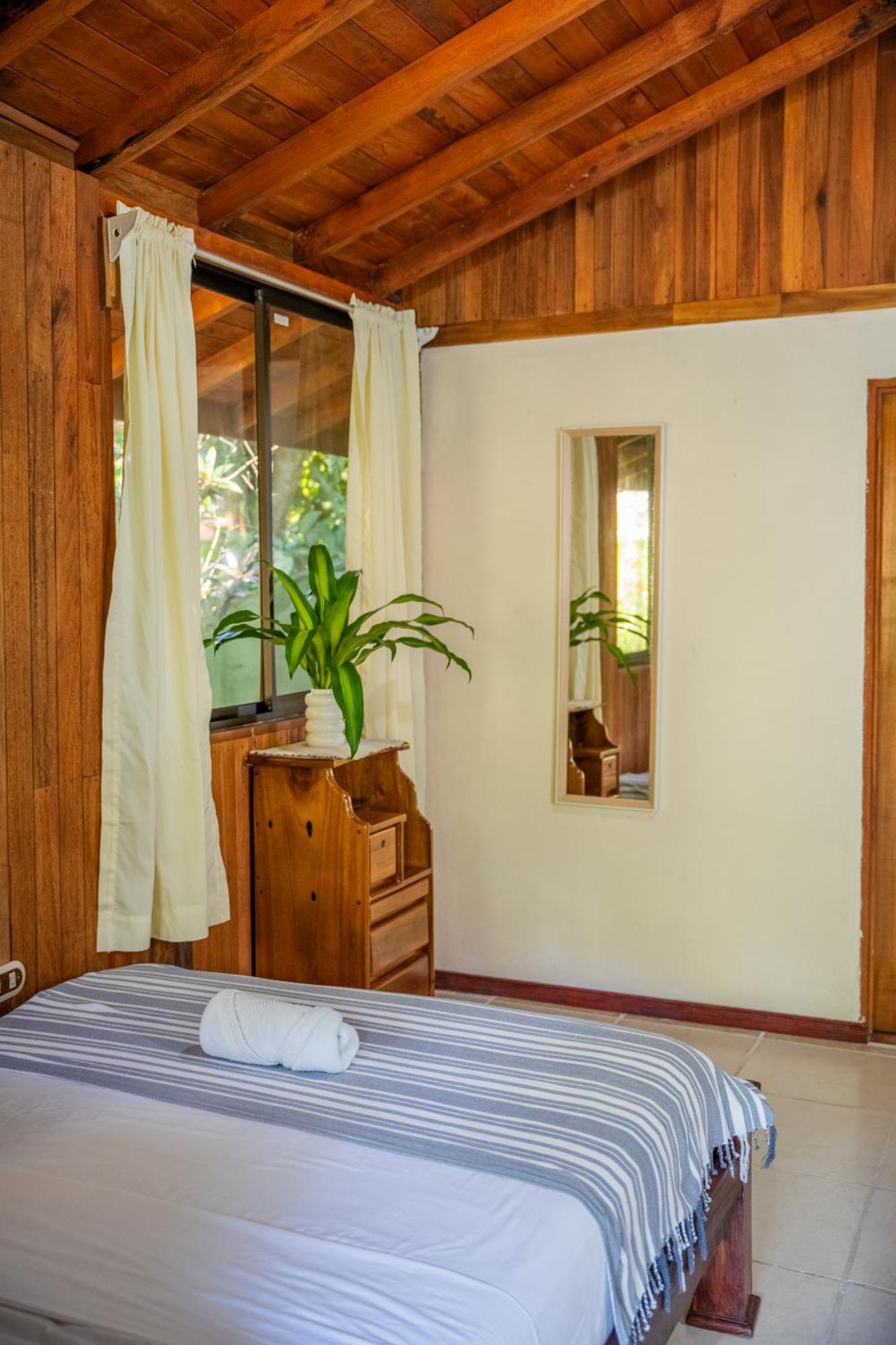 Kalea Yard Hotel Puerto Jiménez Exteriér fotografie